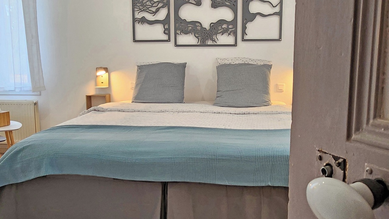 Photo of Bedroom in Saint-Pargoire