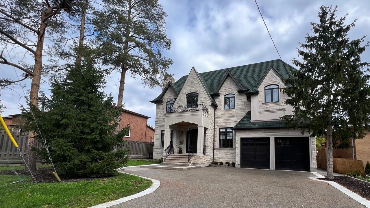 Photo of Outdoor in Richmond Hill