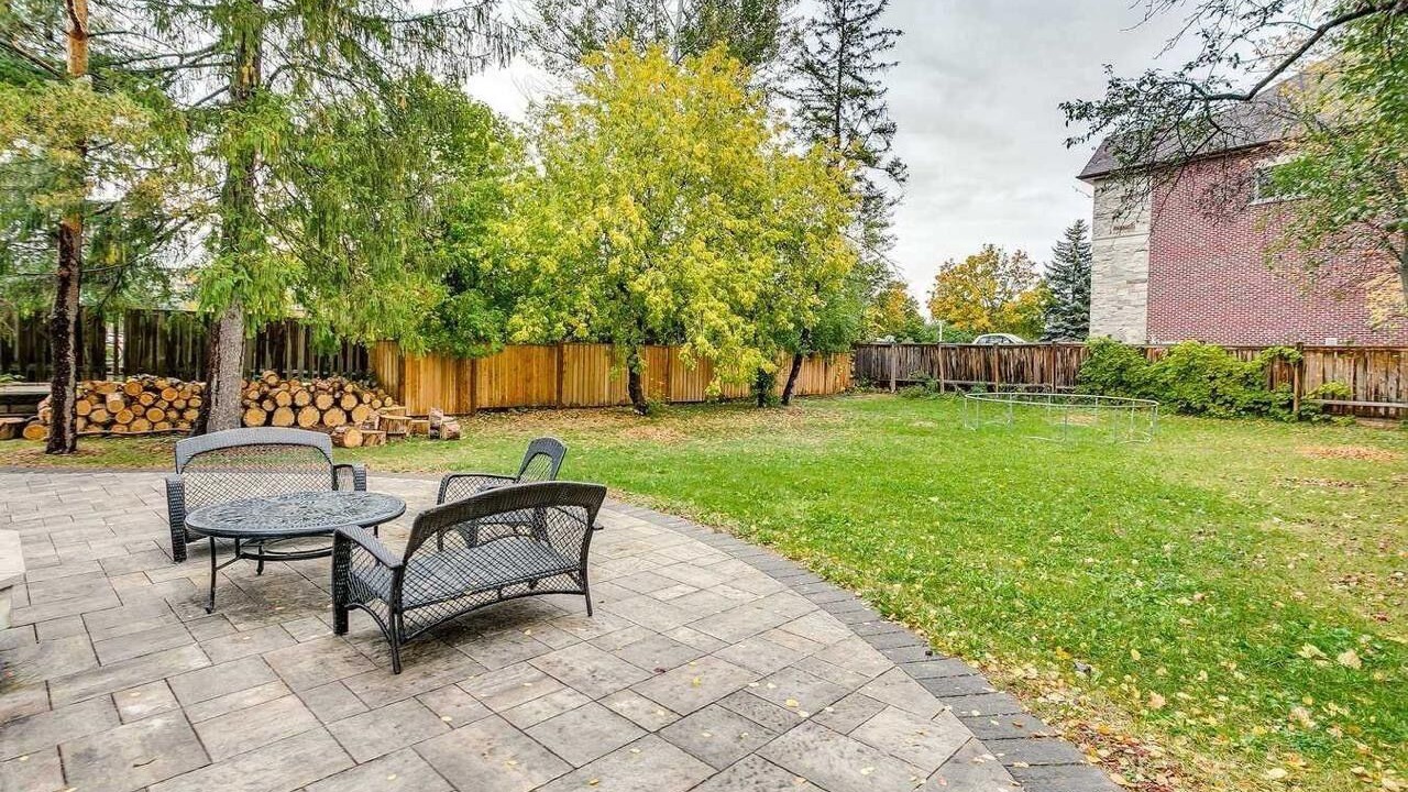Photo of Outdoor in Richmond Hill