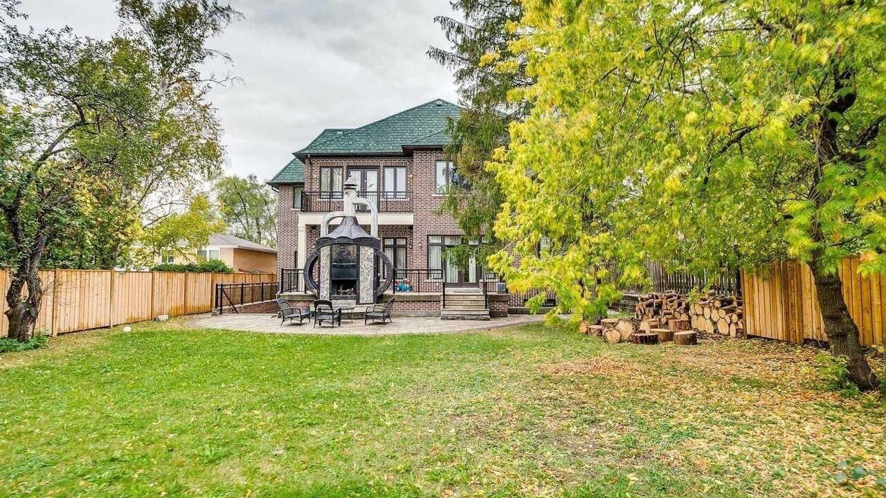 Photo of Outdoor in Richmond Hill