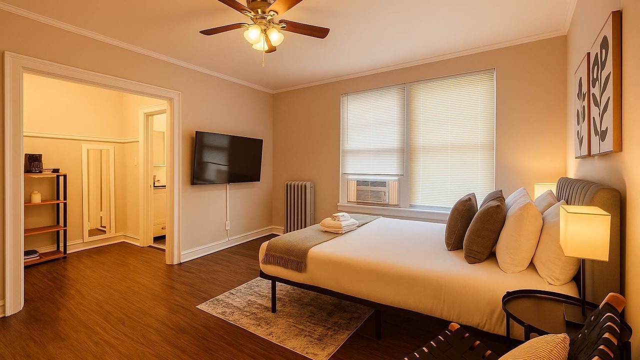 Photo of Bedroom in Hyde Park