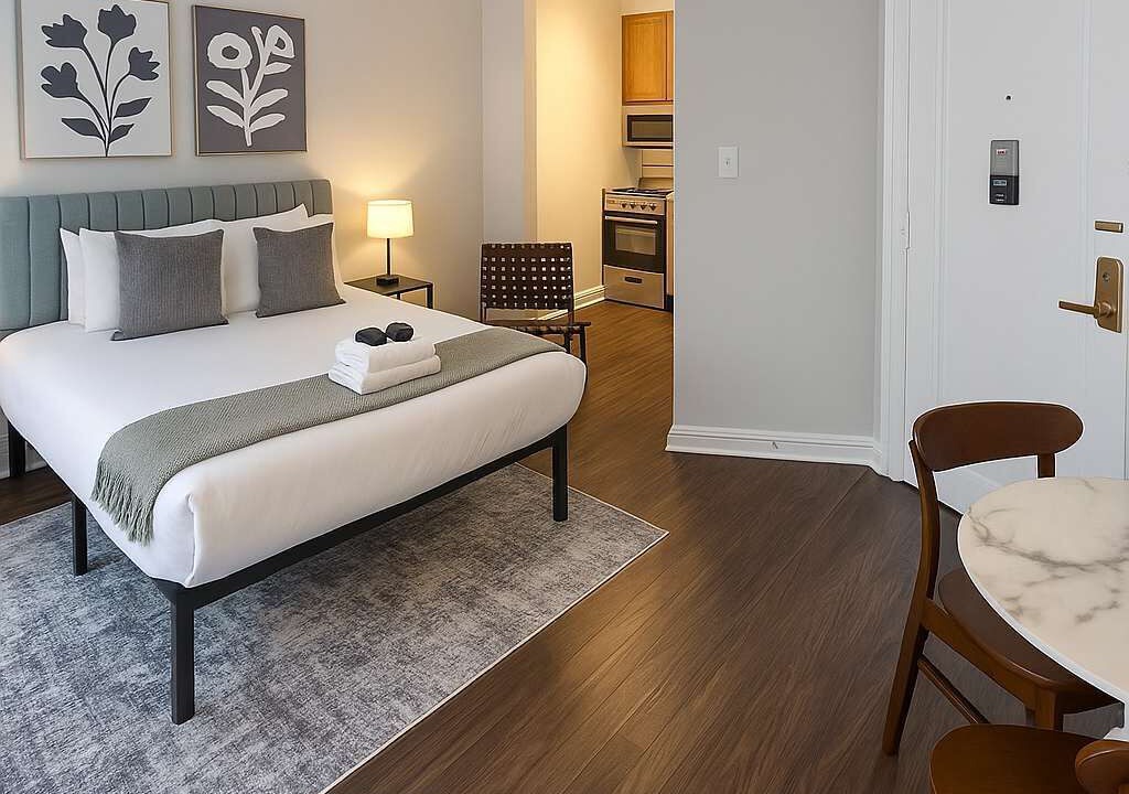 Photo of Bedroom in Hyde Park