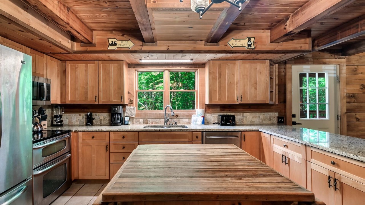 Photo of Kitchen in Cosby