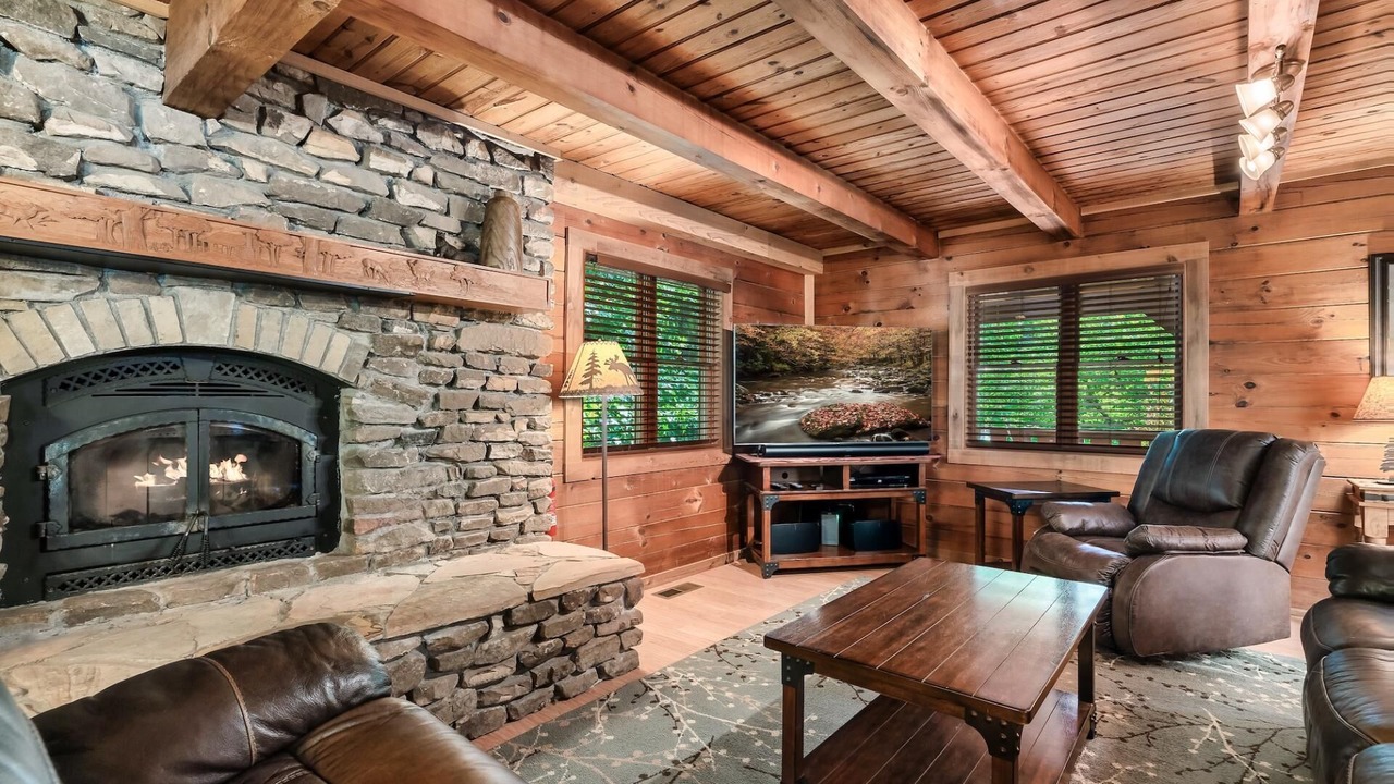Photo of Livingroom in Cosby