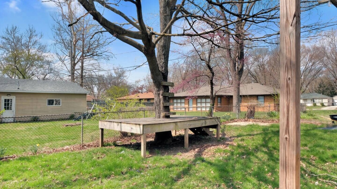 Photo of Outdoor in Urbana