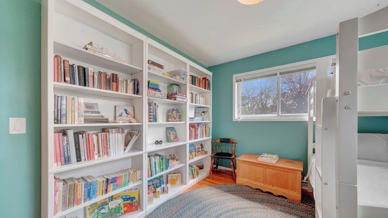 Photo of Bedroom in Urbana