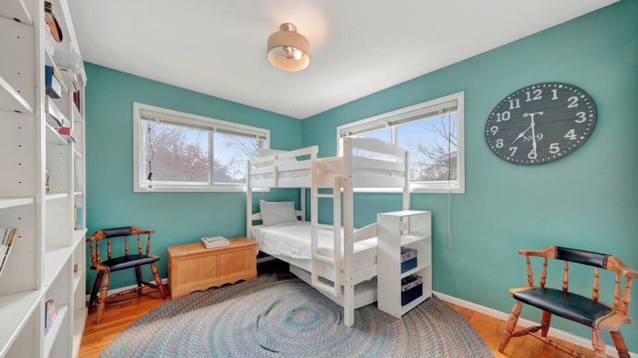 Photo of Bedroom in Urbana
