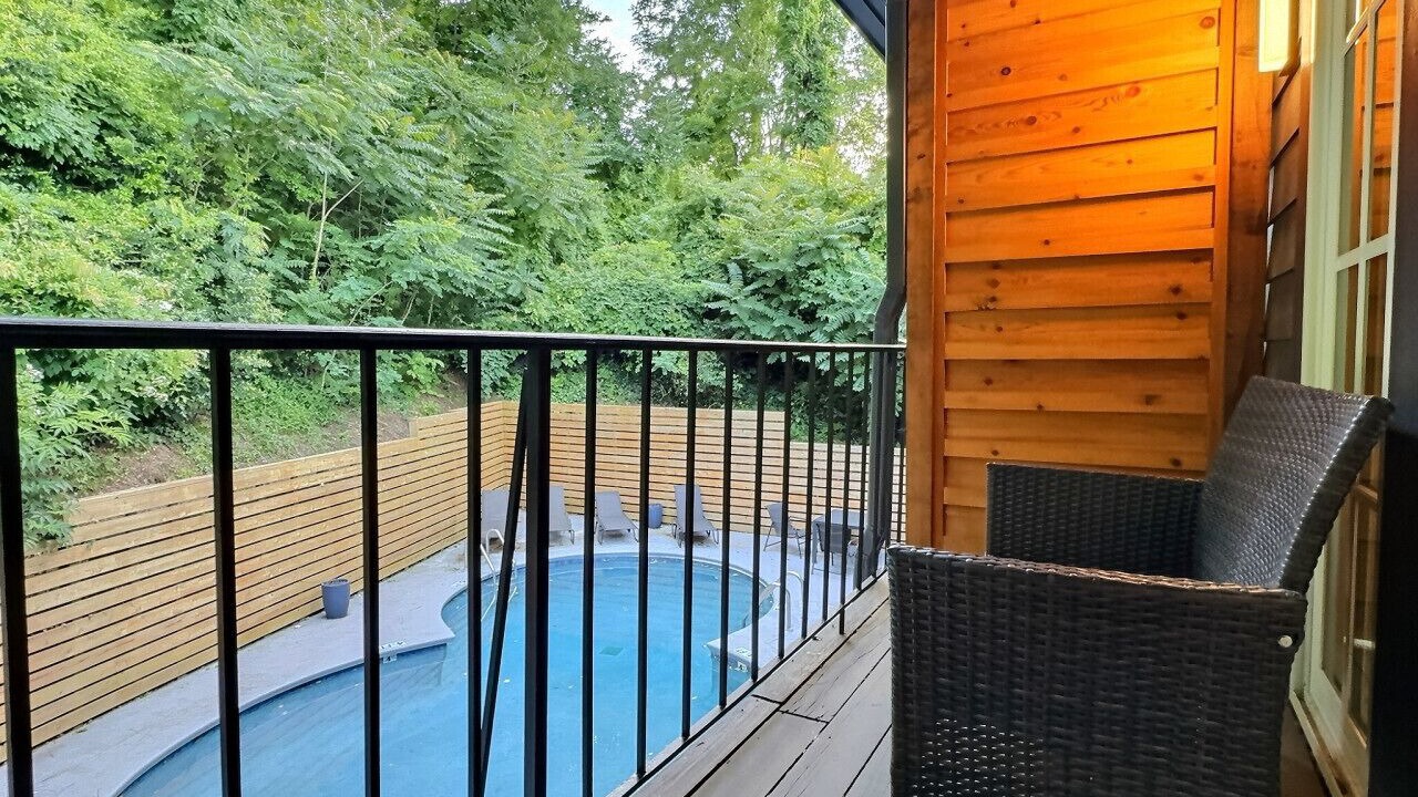 Photo of Patio Balcony in Redmont Park