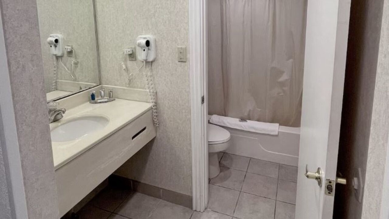 Photo of Bathroom in Bay City