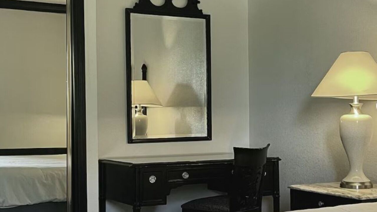 Photo of Bedroom in Bay City