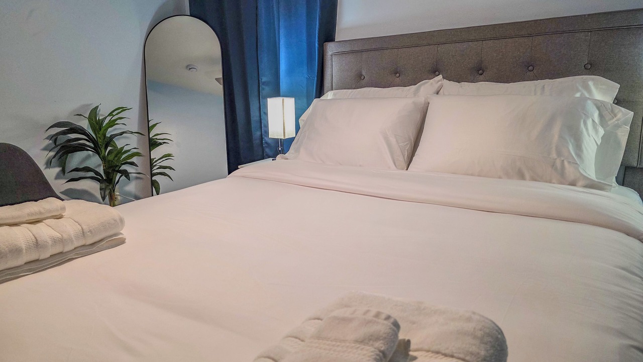 Photo of Bedroom in Niagara Falls