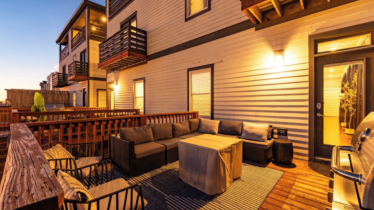 Photo of Patio Balcony in Talbot's Corner