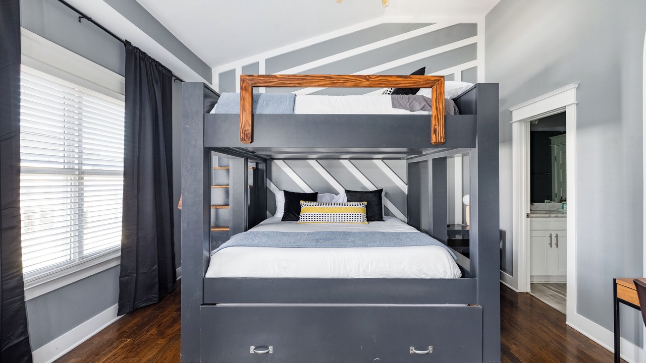Photo of Bedroom in Talbot's Corner