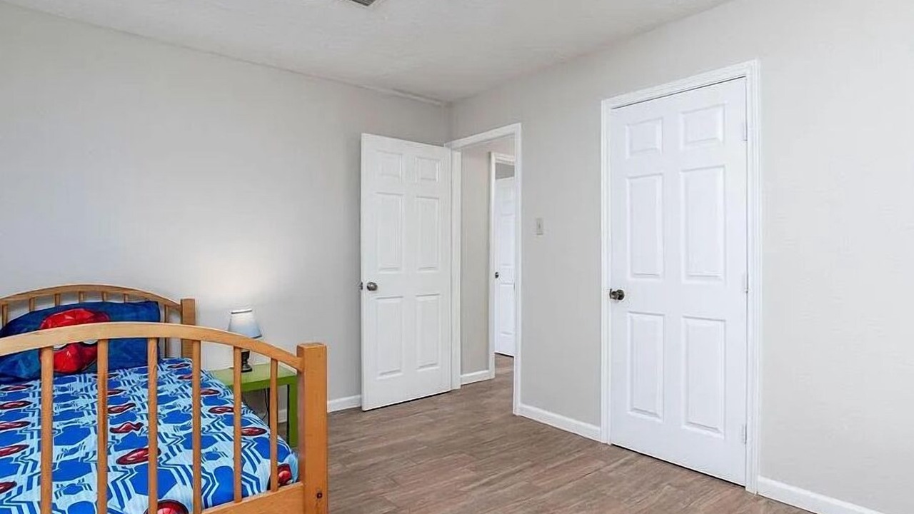 Photo of Bedroom in Grogan's Mill