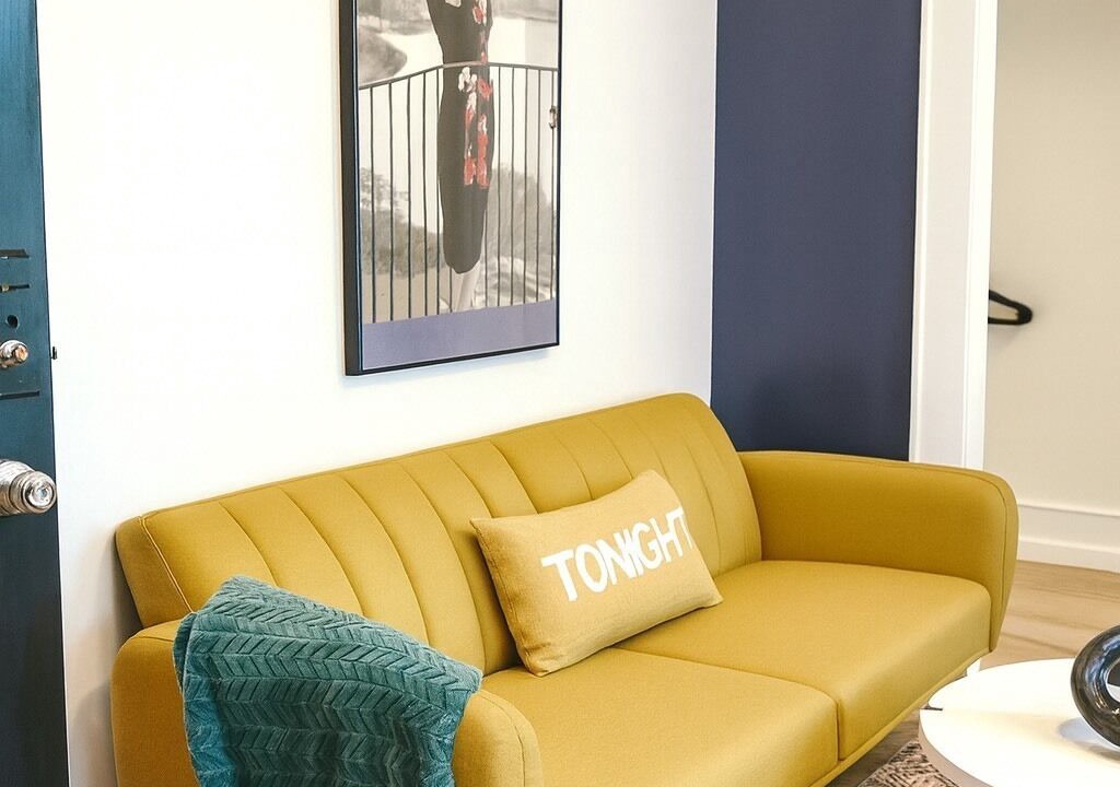 Photo of Livingroom in East Avenue
