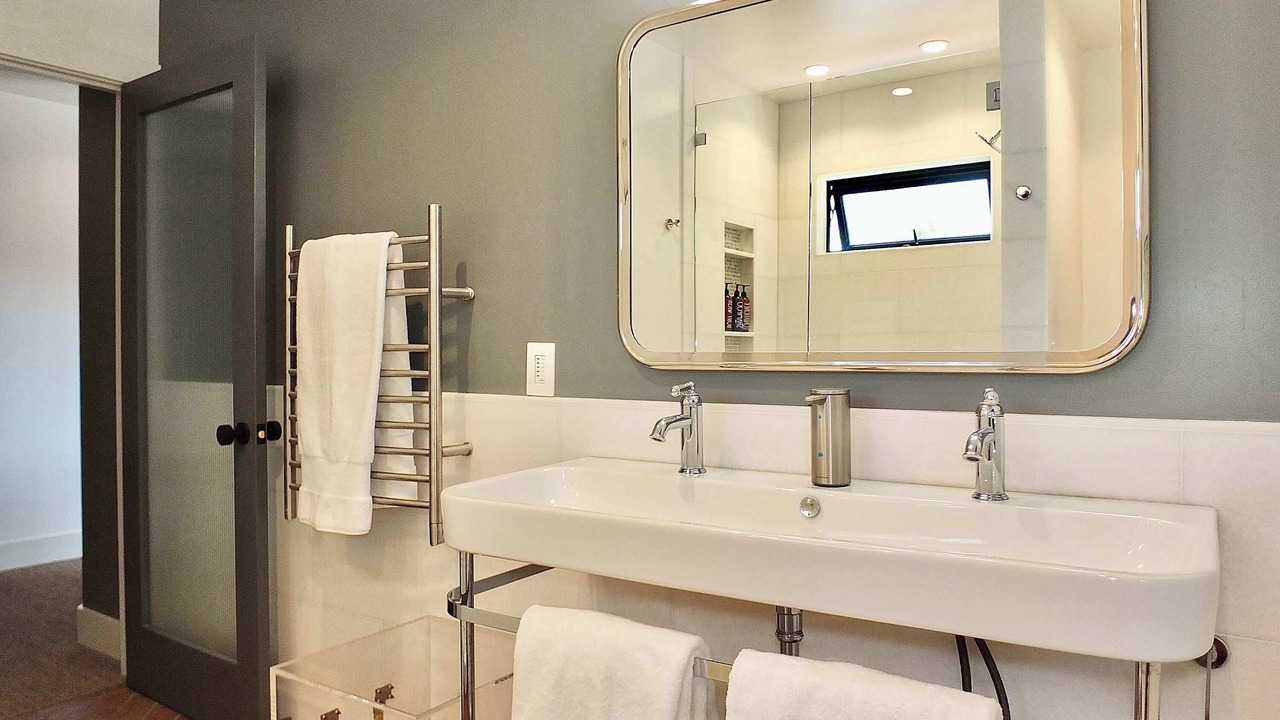 Photo of Bathroom in Naples