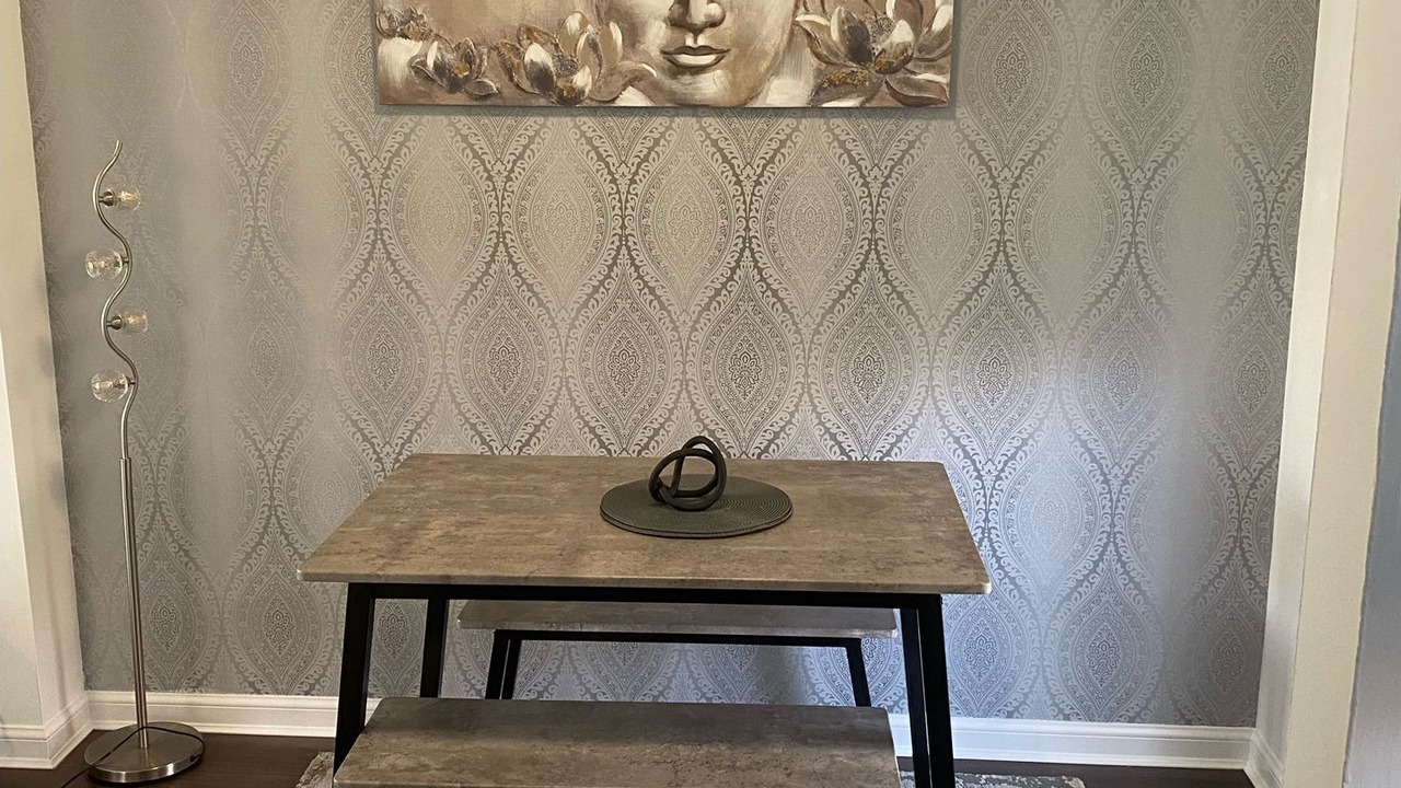 Photo of Livingroom in Airdrie