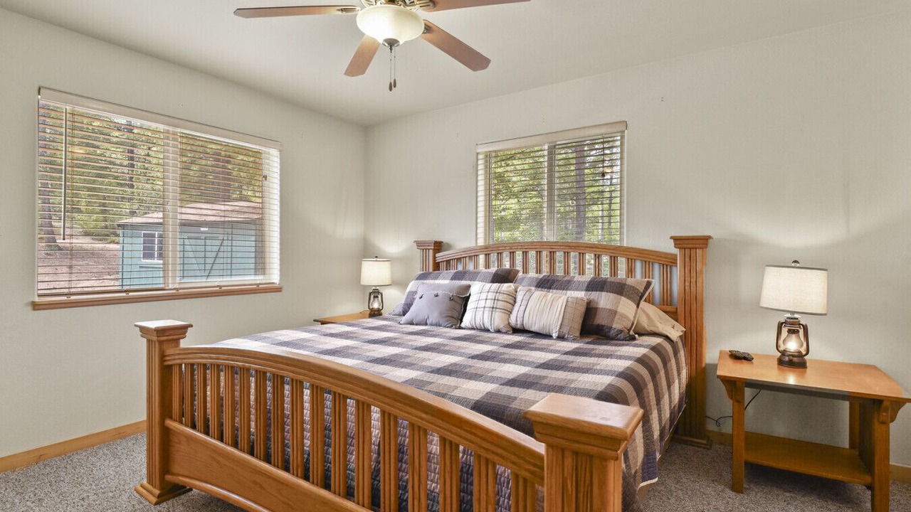 Photo of Bedroom in Divide