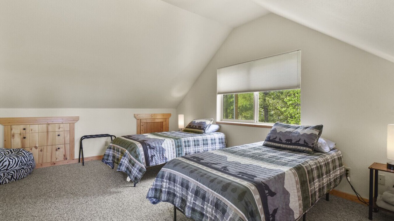 Photo of Bedroom in Divide