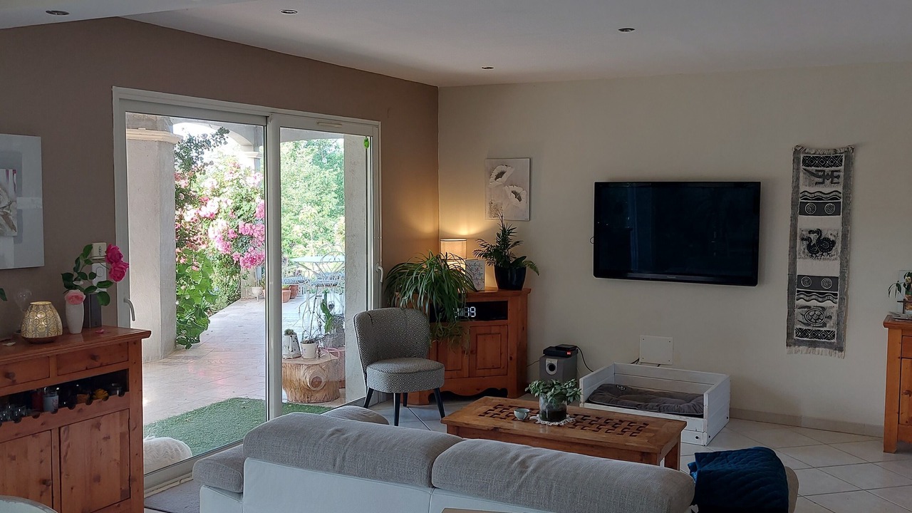 Photo of Livingroom in Lafrancaise