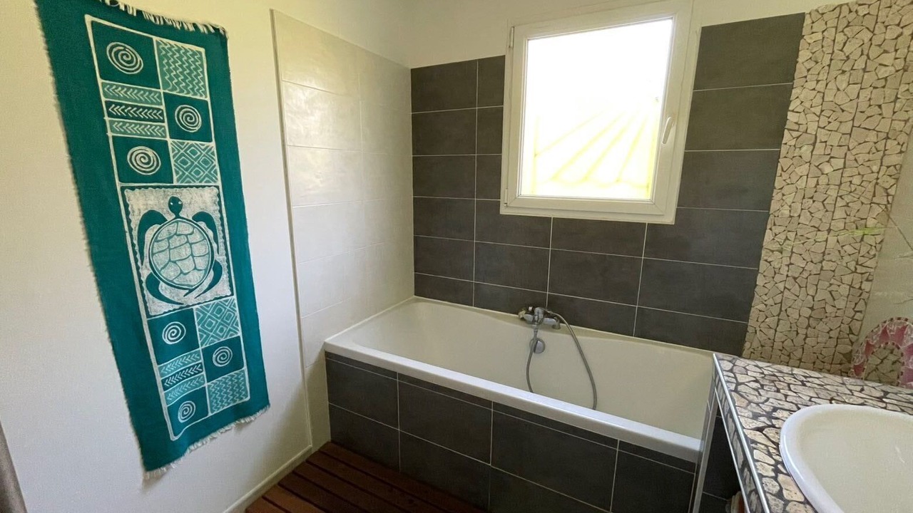 Photo of Bathroom in Lafrancaise
