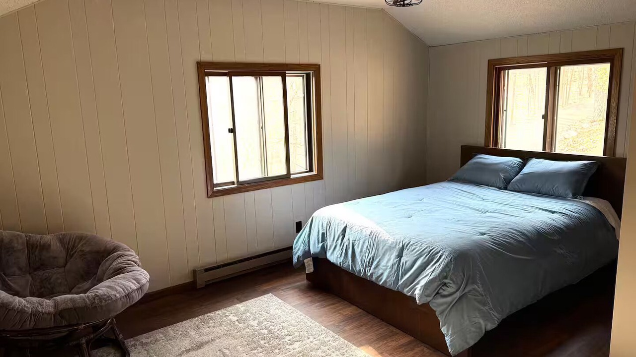 Photo of Bedroom in Crosslake