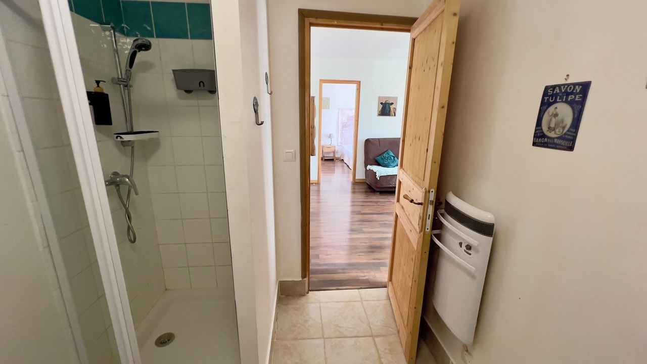 Photo of Bathroom in Lamalou-les-Bains