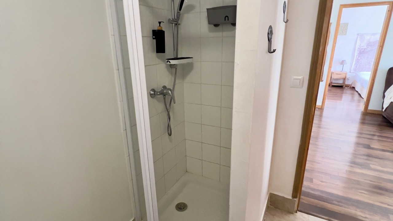 Photo of Bathroom in Lamalou-les-Bains