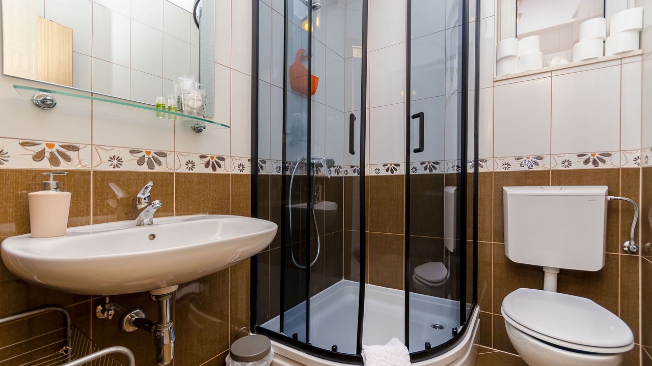 Photo of Bathroom in Milna