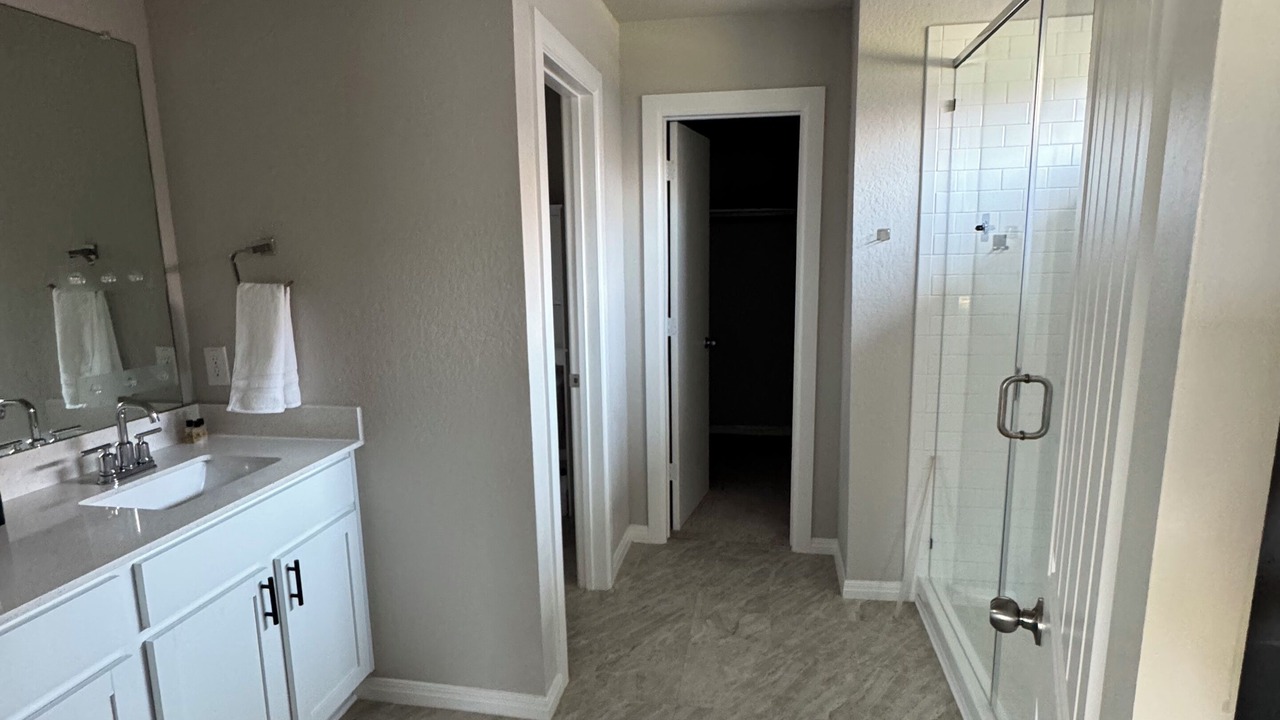 Photo of Bathroom in Manor