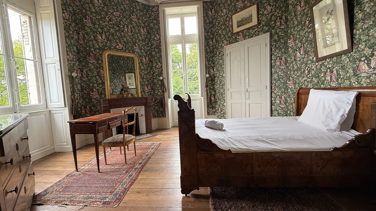 Photo of Bedroom in Maigne