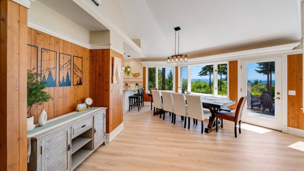 Photo of Bedroom in Poulsbo