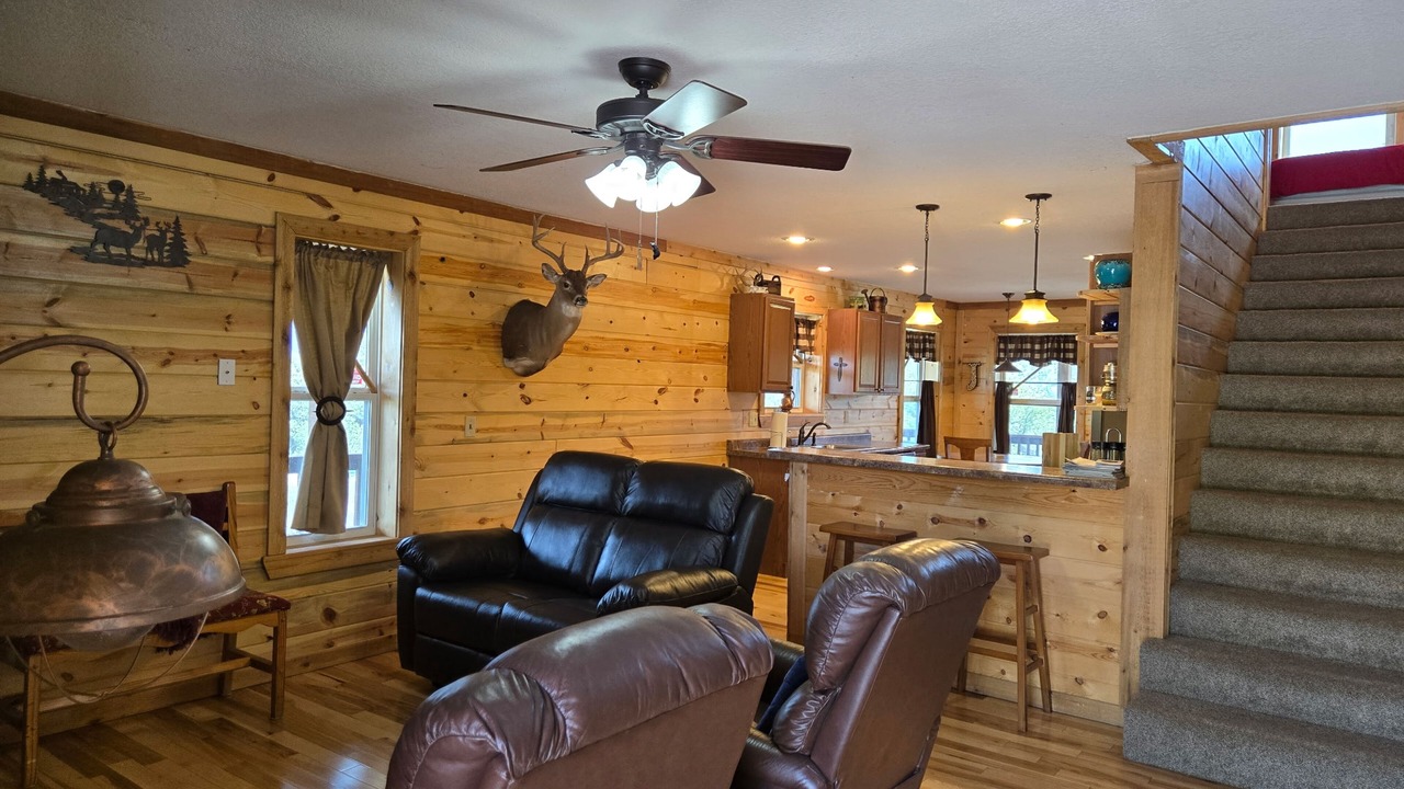Photo of Livingroom in Alpine Village
