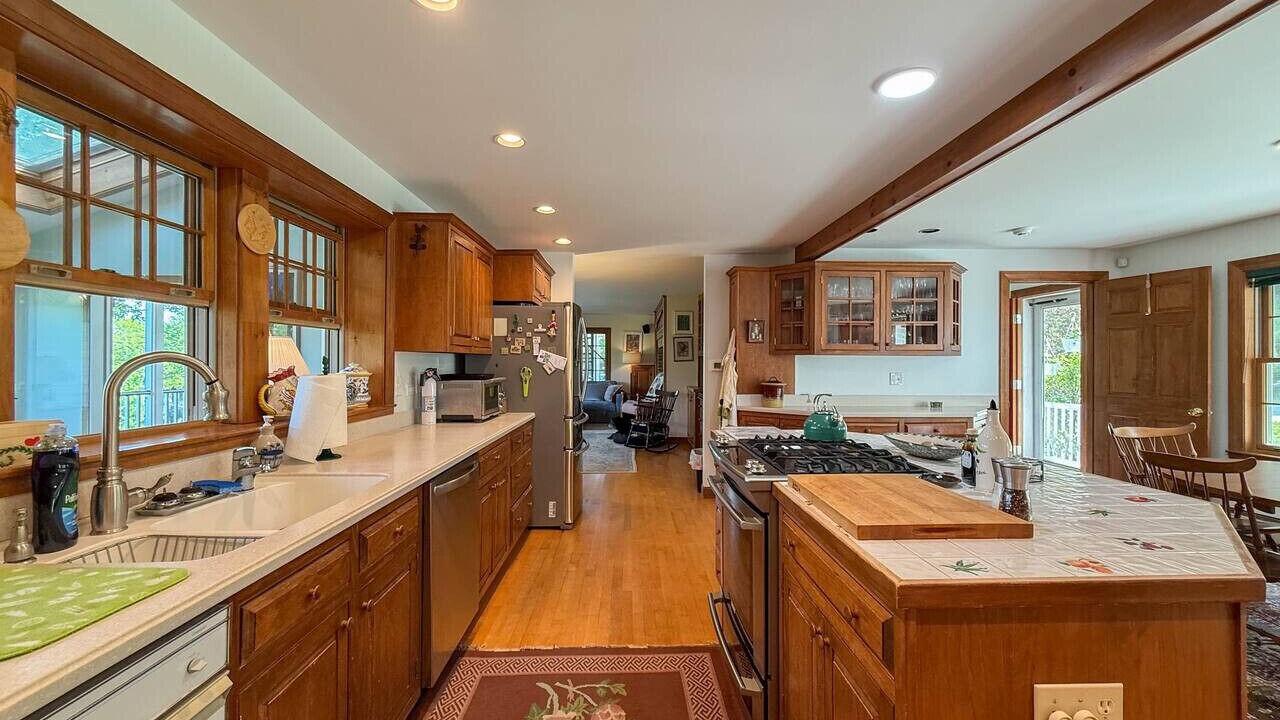 Photo of Kitchen in East Madison