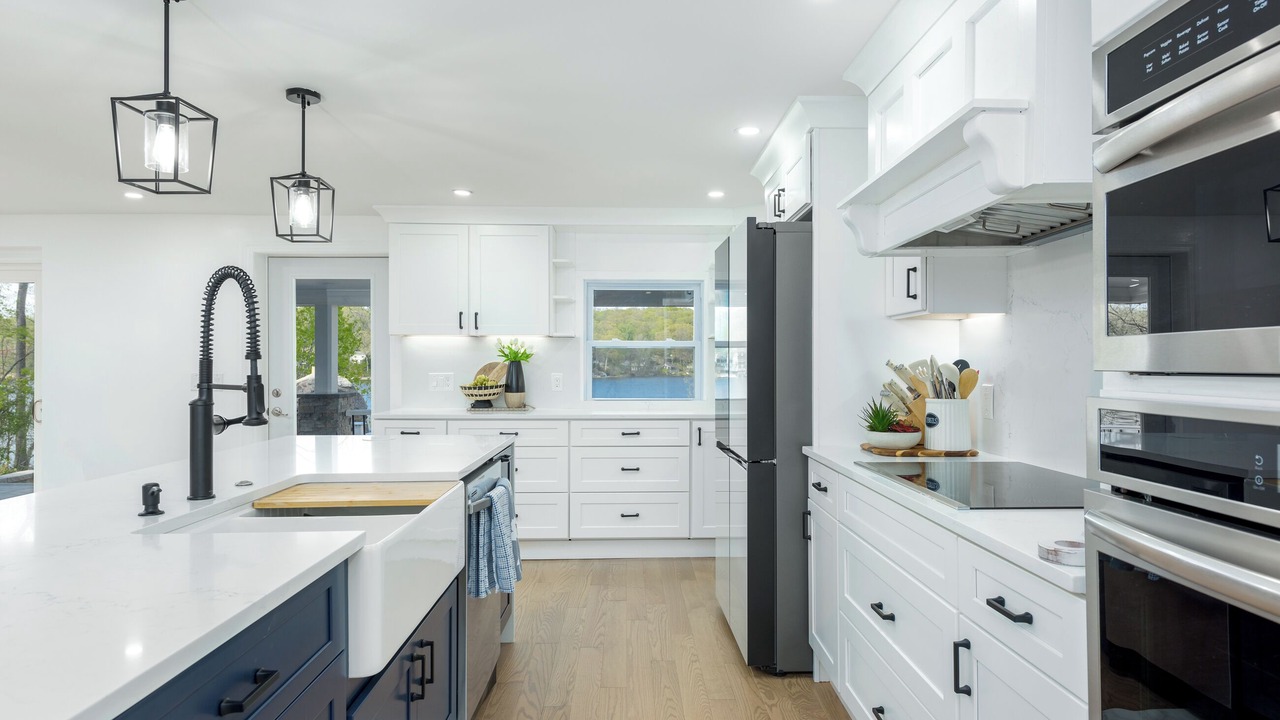 Photo of Kitchen in Coventry Lake