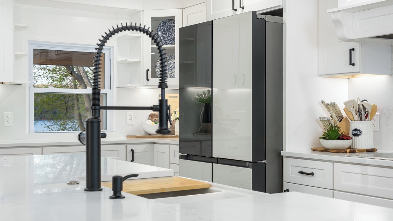 Photo of Kitchen in Coventry Lake