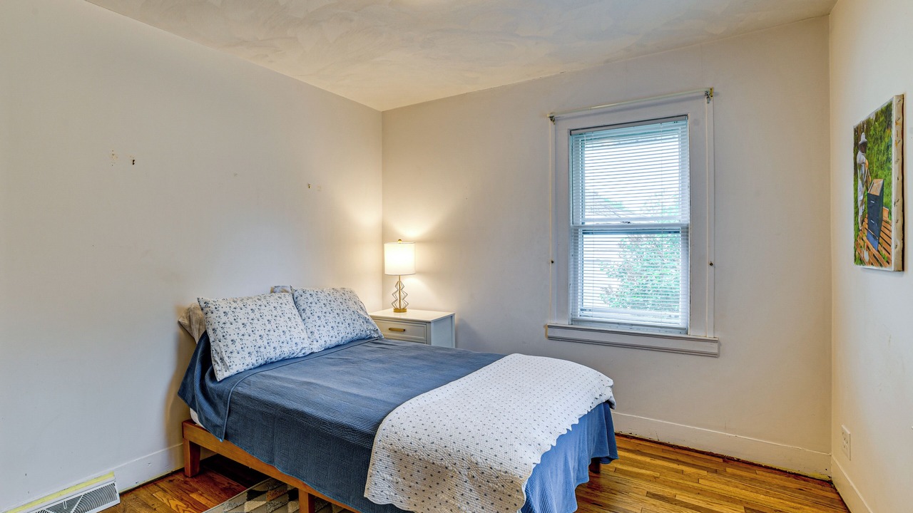 Photo of Others in Vestal