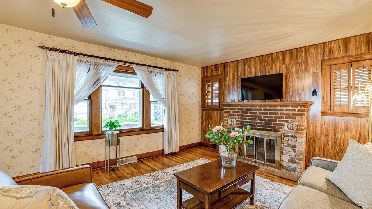 Photo of Others in Vestal