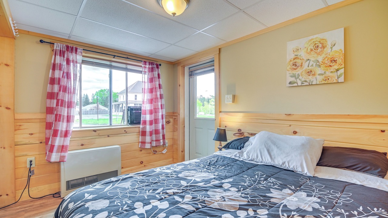 Photo of Bedroom in Pittsburg