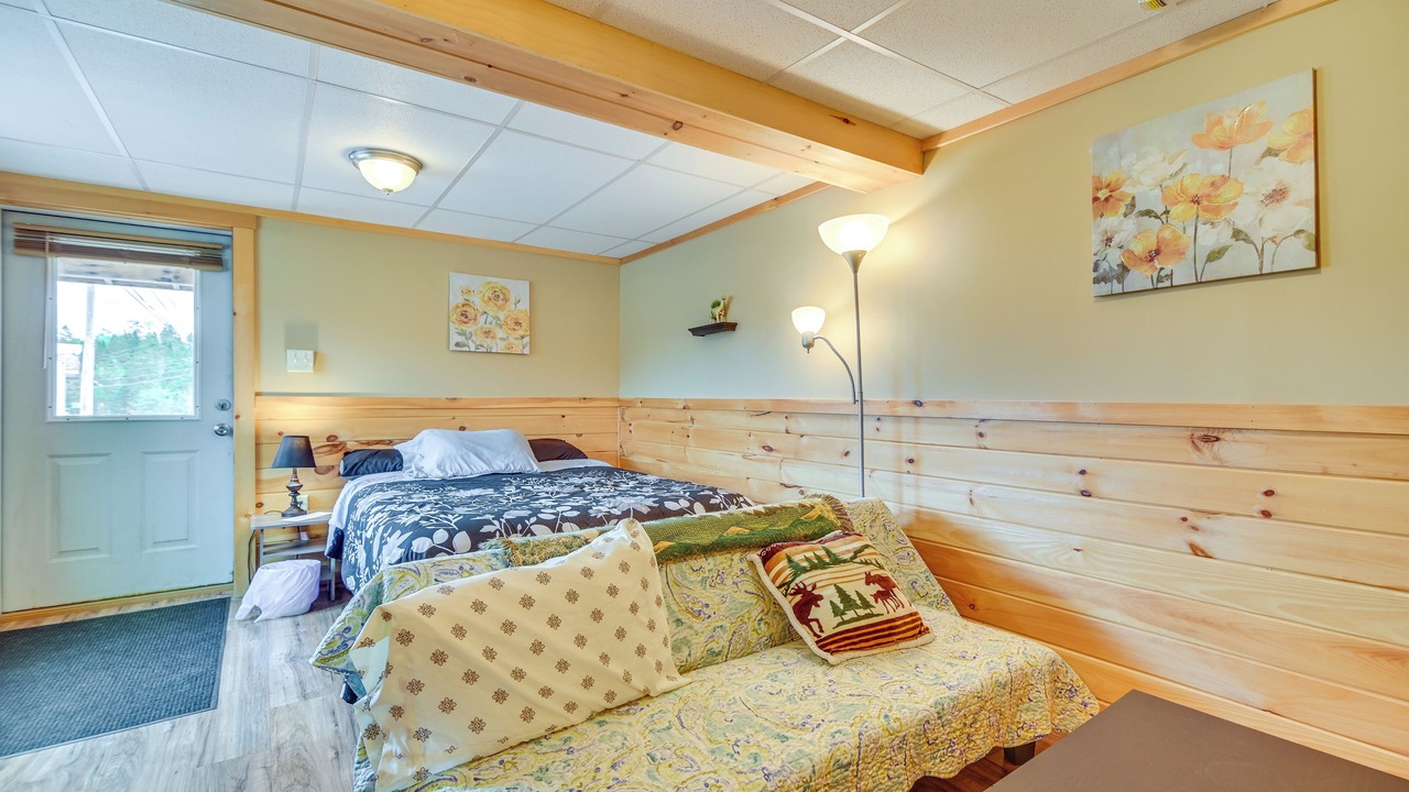 Photo of Livingroom in Pittsburg