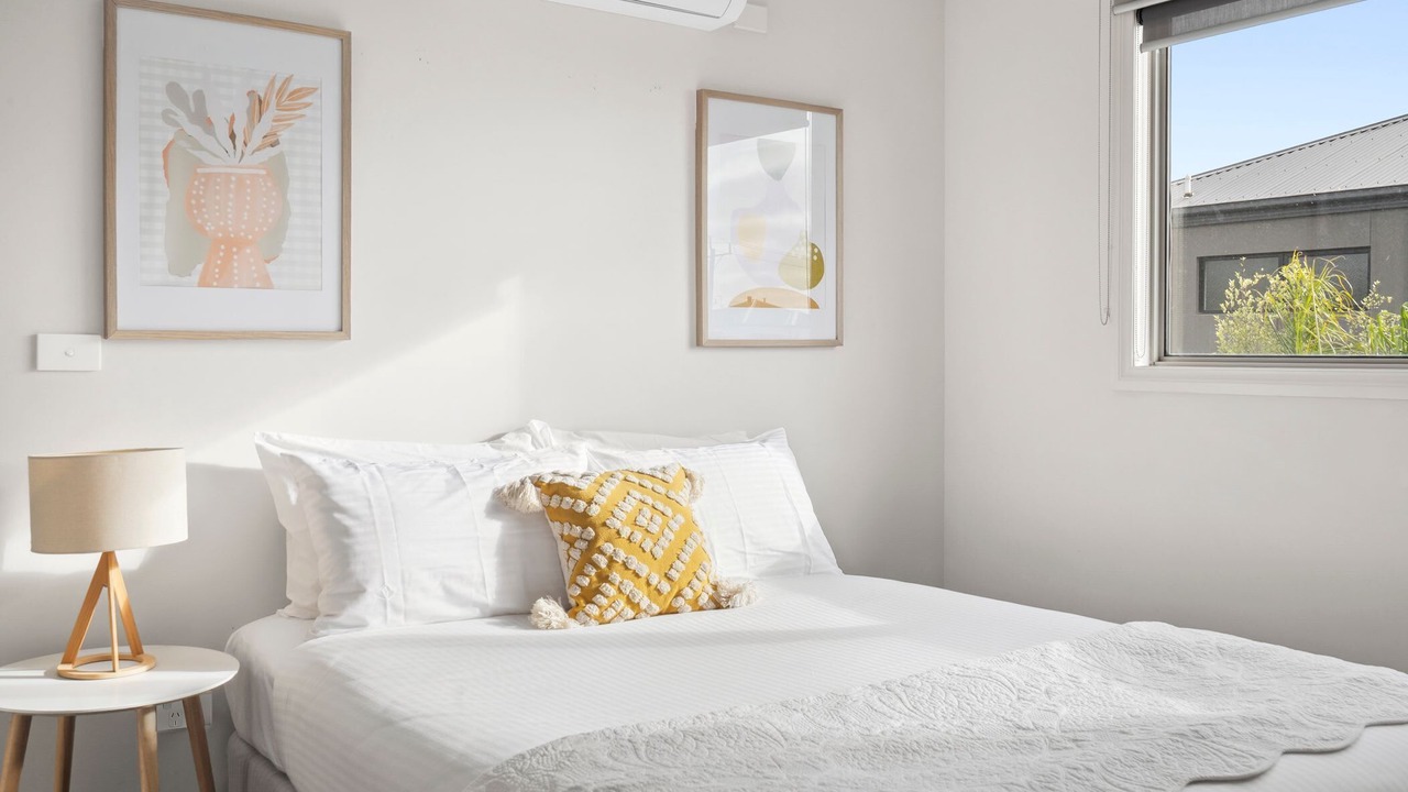 Photo of Bedroom in Geelong West