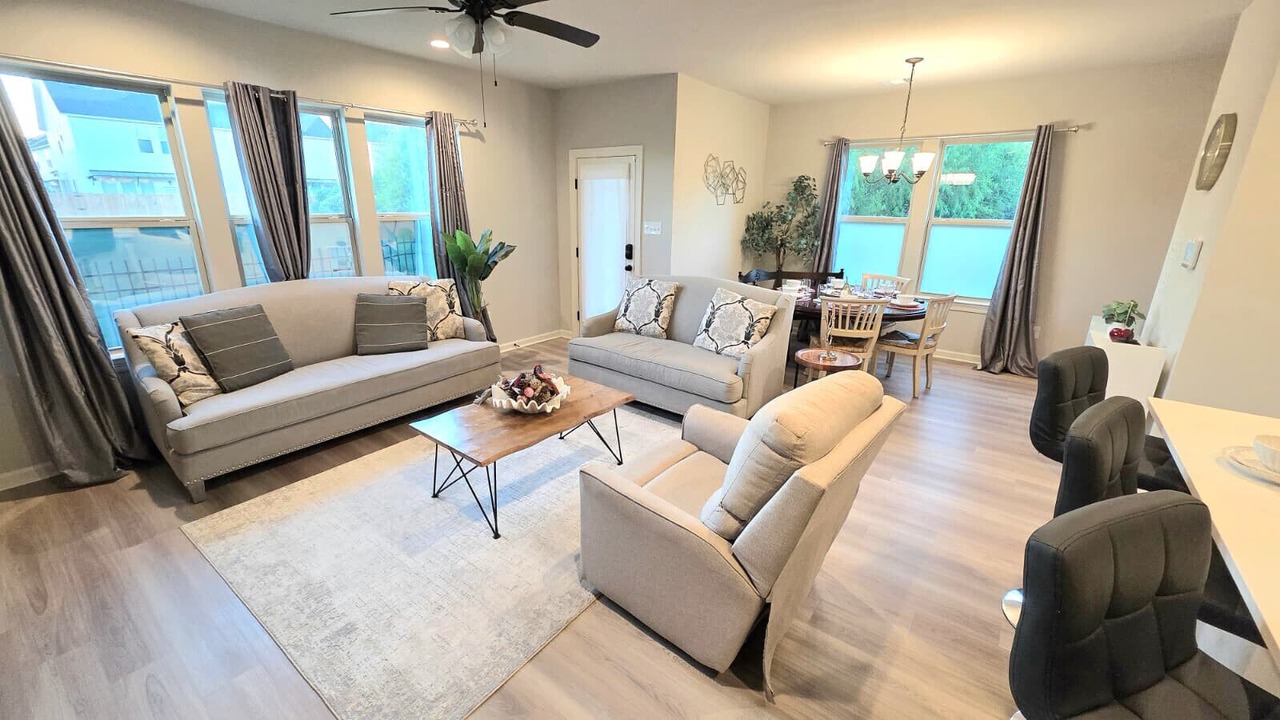 Photo of Livingroom in Highlands - Perkins