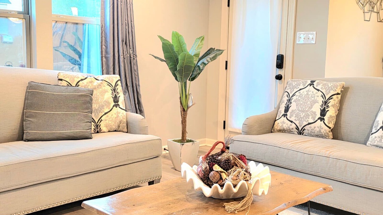 Photo of Livingroom in Highlands - Perkins