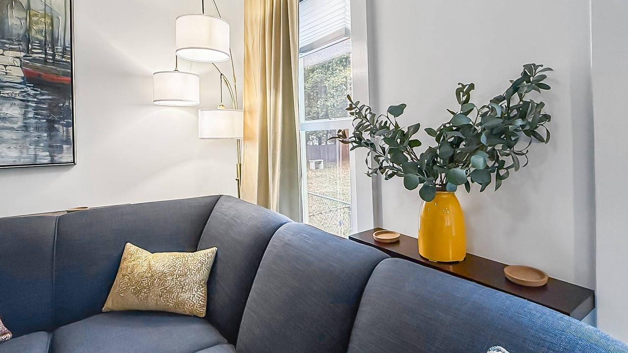 Photo of Livingroom in Milford
