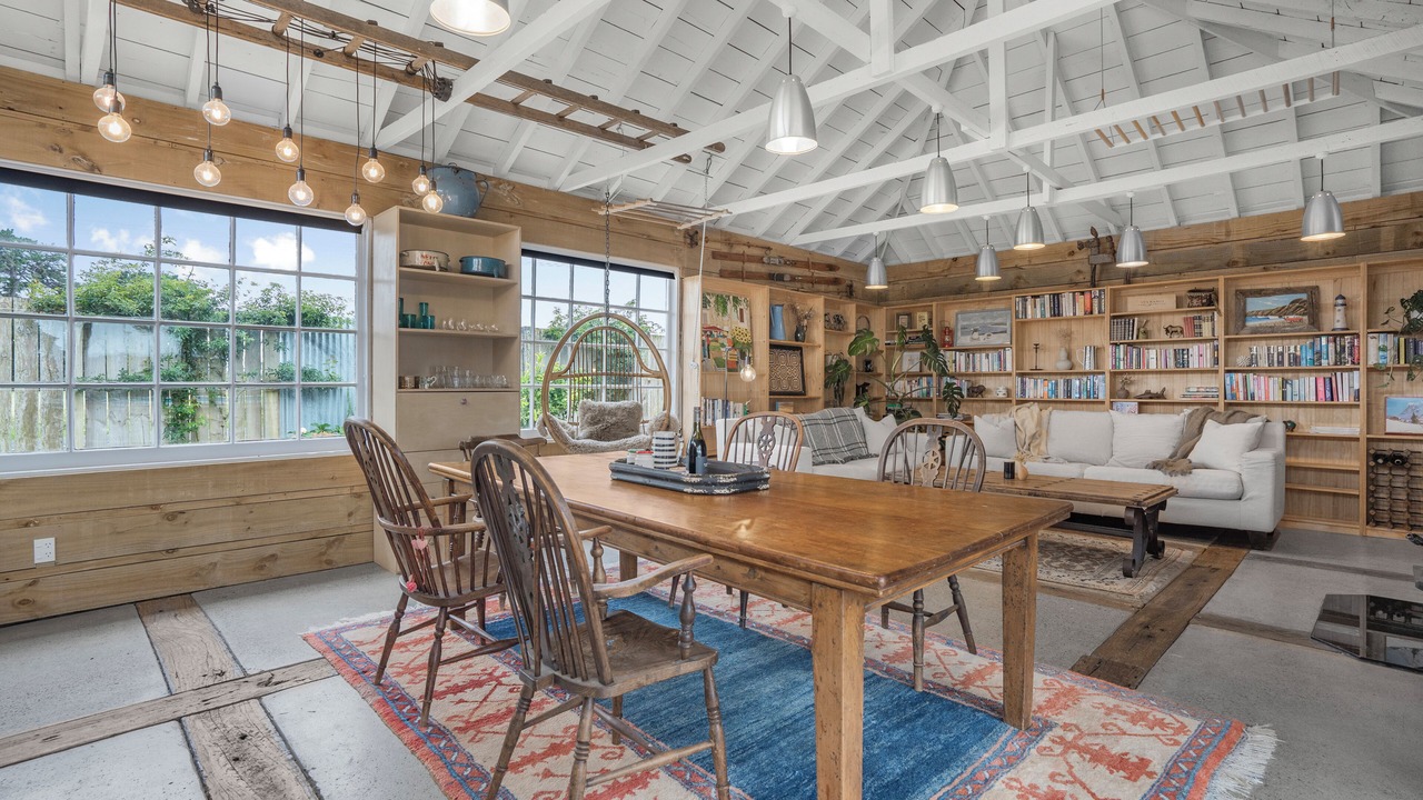 Photo of Others in Featherston