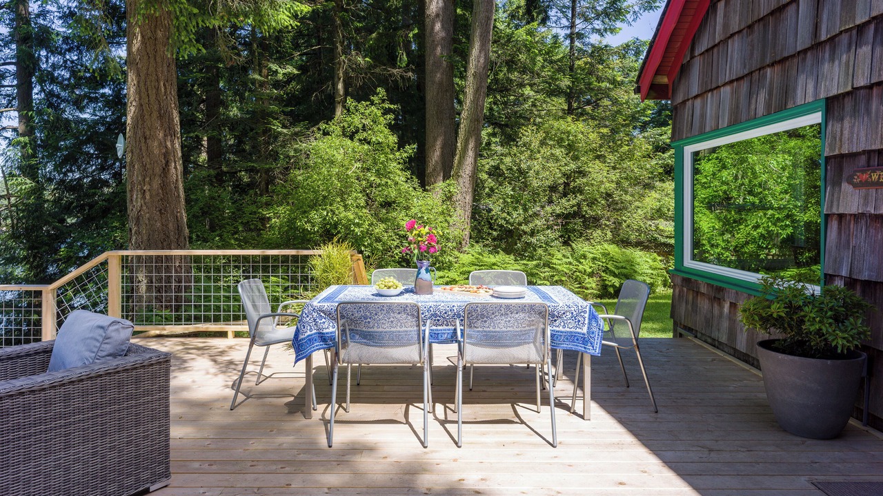 Photo of Others in Eastsound