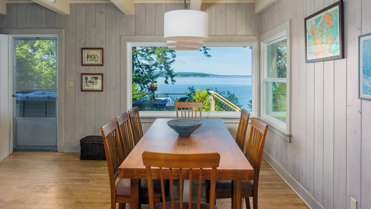 Photo of Others in Eastsound