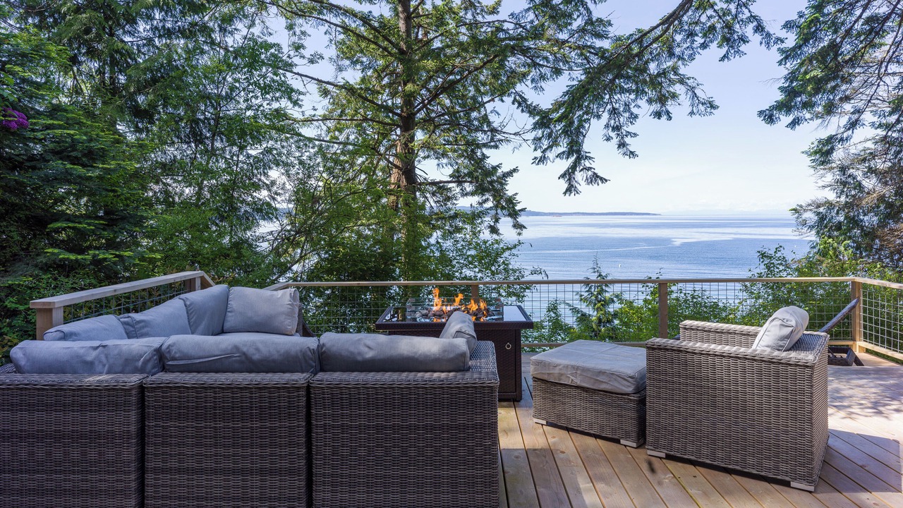 Photo of Others in Eastsound