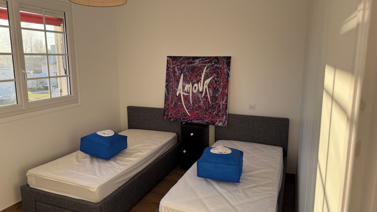 Photo of Bedroom in Colleville-Montgomery
