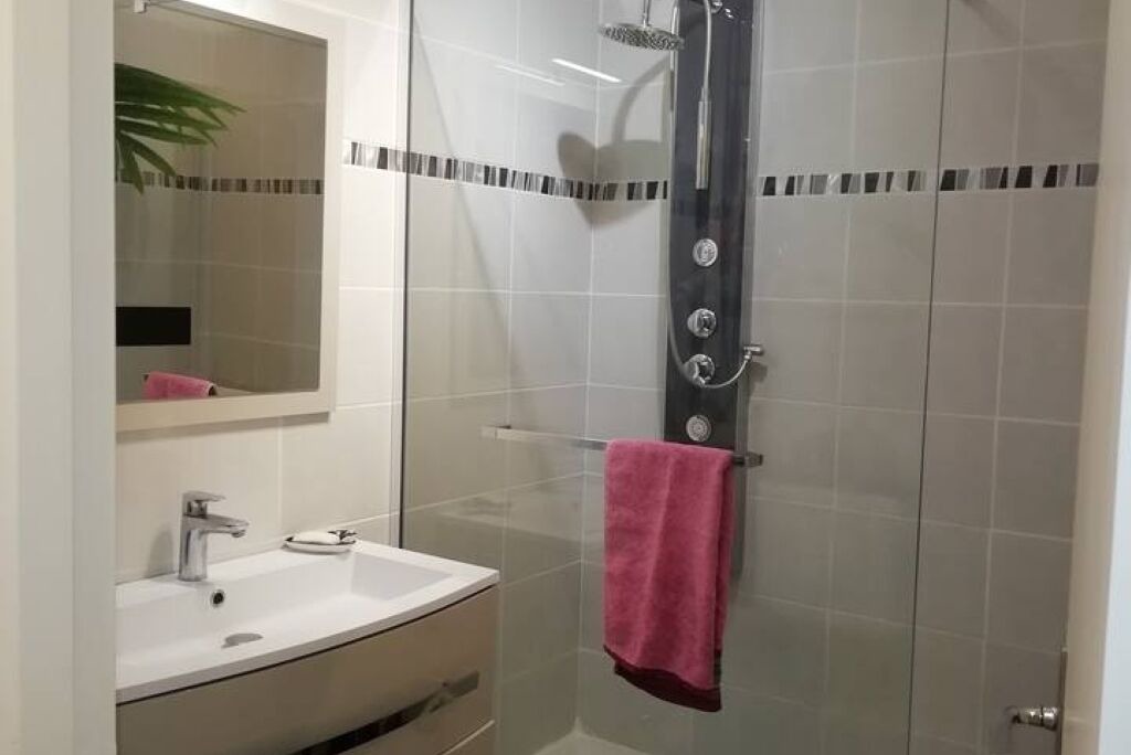 Photo of Bathroom in Estanove